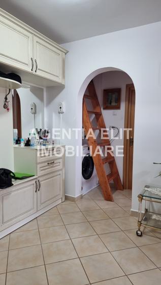 Apartament 2 camere, zona Inspectoratului Scolar