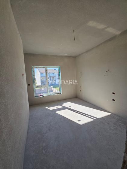 Duplex  P+E individualizat in Mosnita - 7
