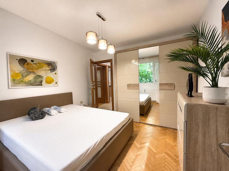 Prima inchiriere. Apartament 2 camere in Drumul Taberei la 5 minute de metrou.