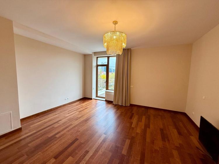 Apartament premium de închiriat – Barbu Văcărescu - Vedere către lac