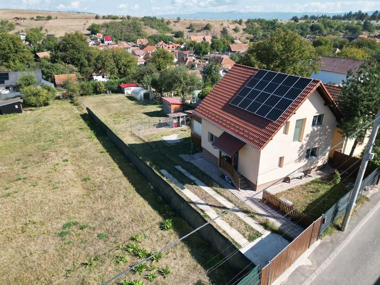 Casa cu 4 camere 123 M² utili + 500 M² teren Sfantu Gheorghe