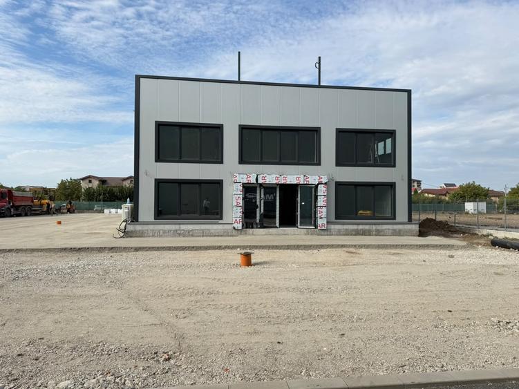 HALĂ INDUSTRIALĂ NOUĂ DE ÎNCHIRIAT – 600 MP UTILI | TEREN 2.000 MP