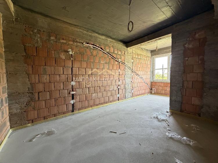Vila cu 5 camere // P+1E / *203mp* / Chitila - langa Lac - 22
