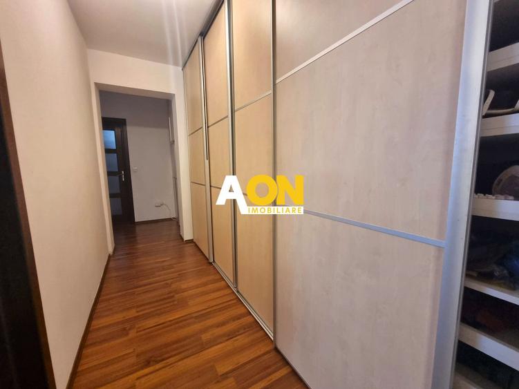 Apartament 4 camere, 102 mp utili, la vila, cu 100 mp teren, Cetate
