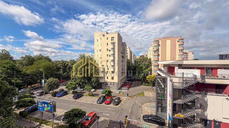 3 CAMERE LANGA PARCUL CIRCULUI - DECOMANDAT - 2 BALCOANE - BLOC 1978