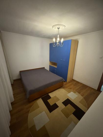 Inchiriere apartament decomandat