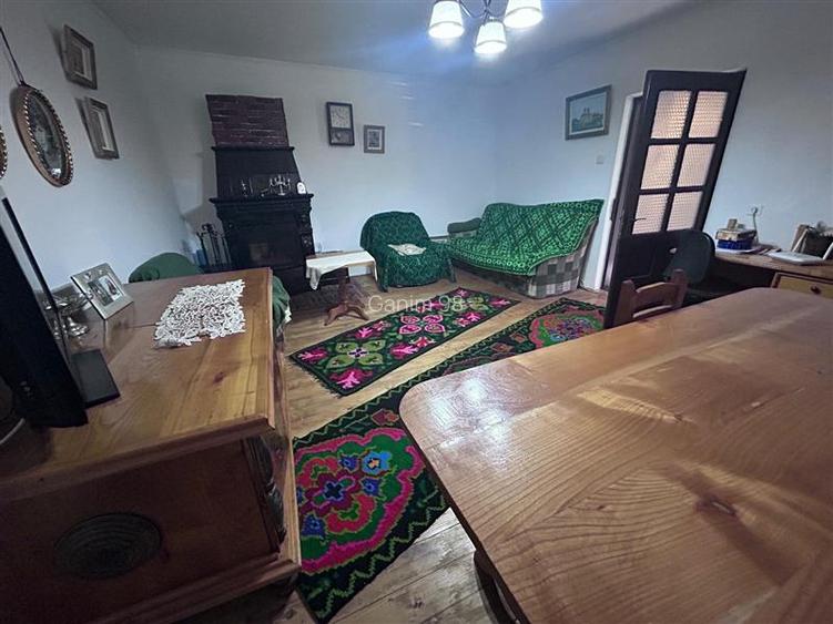 Casa de vanzare in Soveja , sat Rucareni , constructie 1993 , suprafata construi