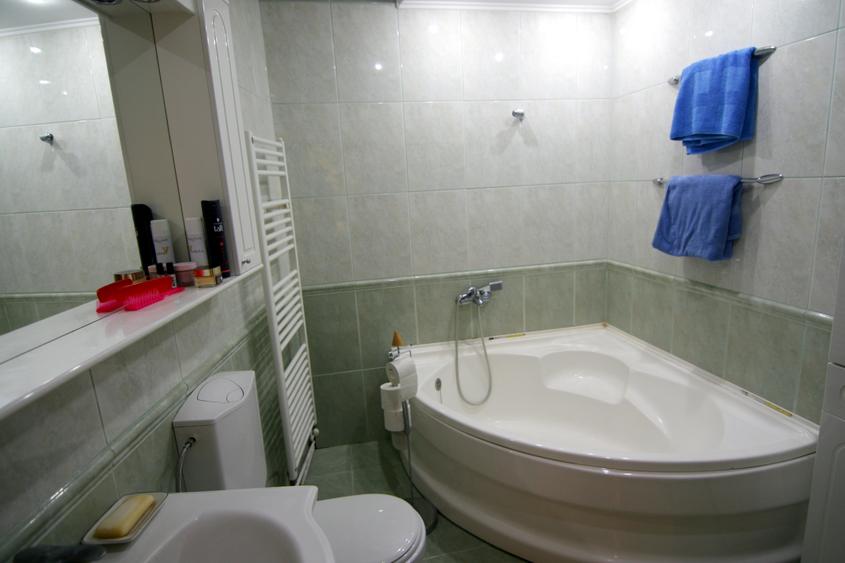 Casa Generoasa, in conditii excelente, complet mobilata si utilata