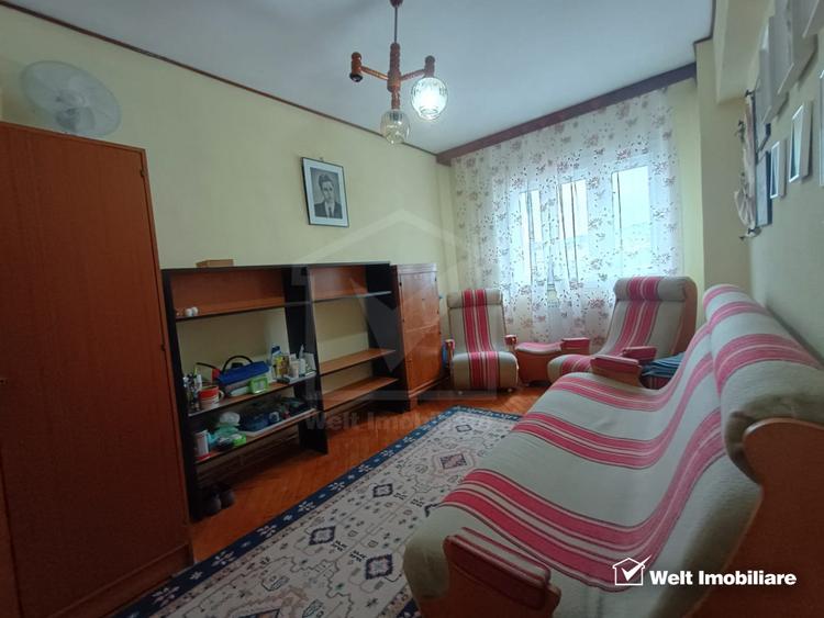 Apartament cu 4 camere 2 bai camara debara Piata Flora