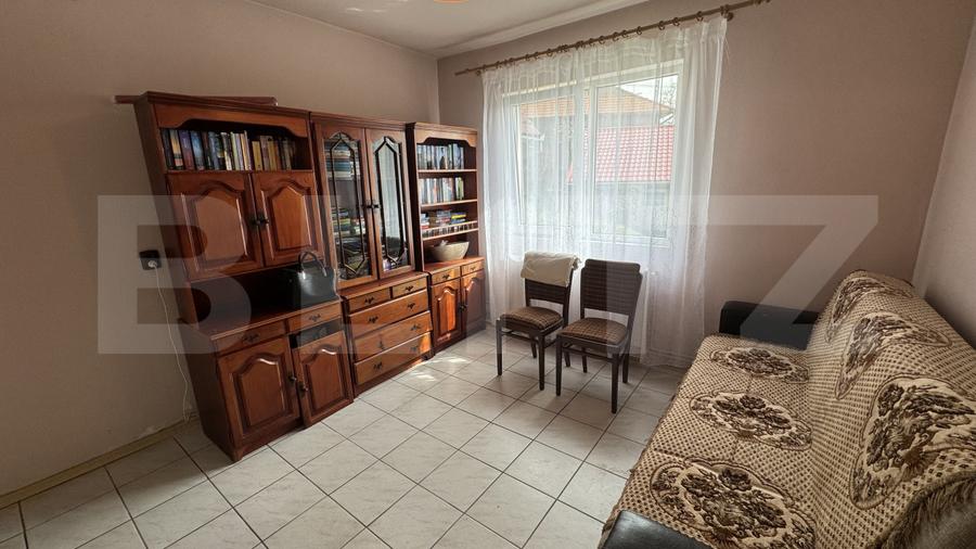 Casă de vânzare, în Sigmir și 10 ari de teren