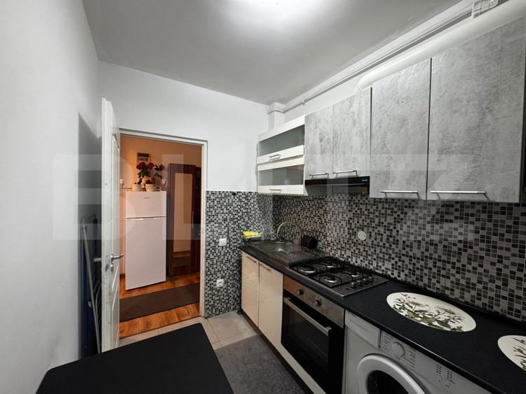 Apartament 2 camere, 48 mp ,gradina, zona Cetății