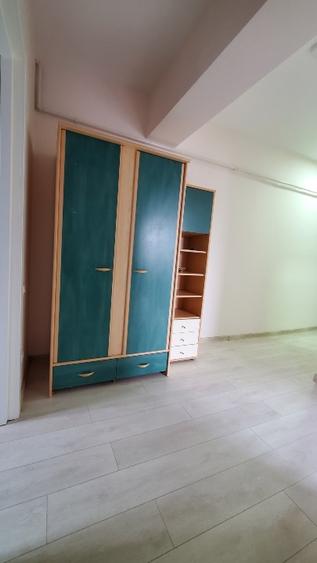 Proprietar inchiriez apartament zona centrala