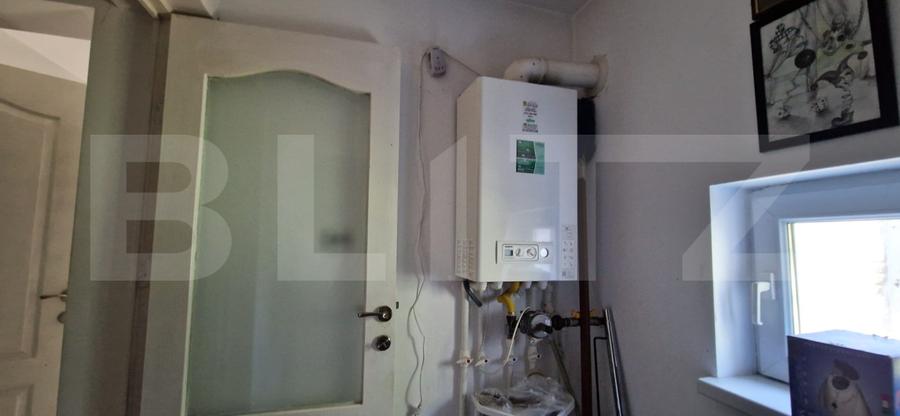 Casă 80 mp, teren 905 mp, dublă deschidere, zona Pielesti