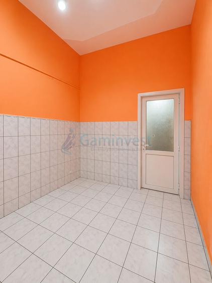 Apartament cu 3 camere de vanzare in Oradea, zona centrala