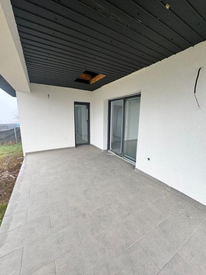 Casă individuală de vânzare – 131 mp construiți, teren 6 ari