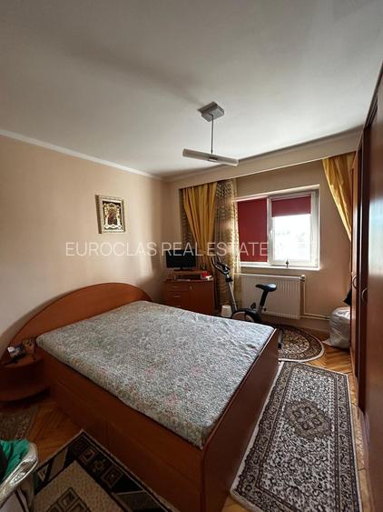 Apartament 3 camere decomandat - Tomis Nord/Rovere - 157.000 euro(Cod E11+E12) - 2