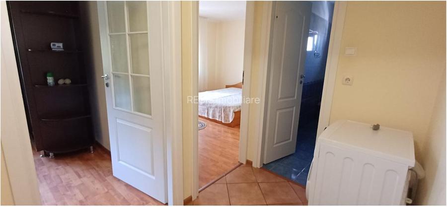 Apartament 3 camere cu parcare Judetean