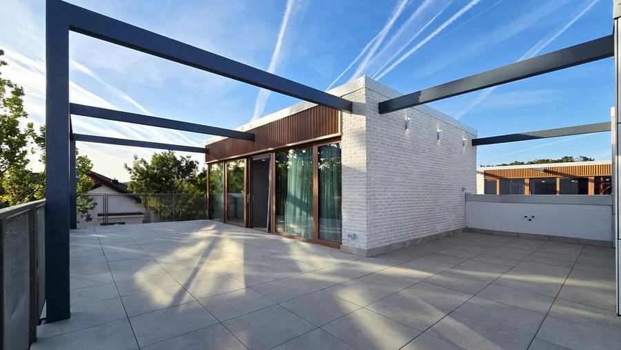 Good vibes & relaxed living! Casa noua 2026, 4 parcari, curte ideala