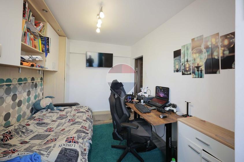 De vânzare apartament cu 2 camere, în zona Nufărul
