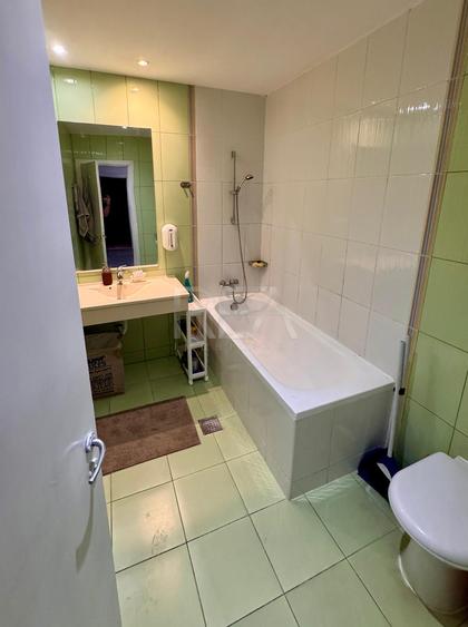 3 camere Vitan-Bârzești etaj 13, renovat