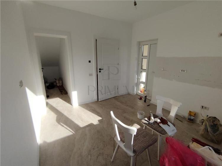Duplex spatios - toate utilitatile - la cheie