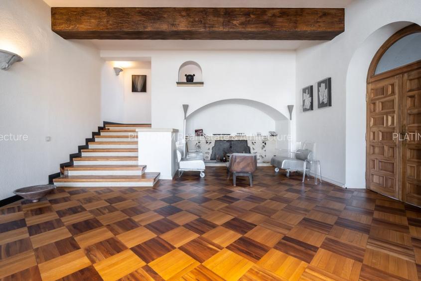 Restored Historic Villa in the Prestigious Dacia Area - 13
