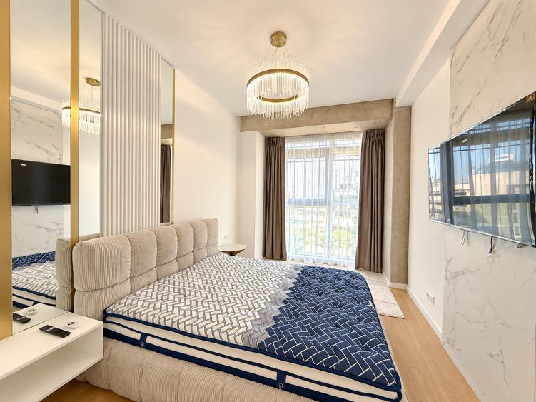 UP-site - Calea Floreasca: 2 camere, est, mobilat, piscina, spa