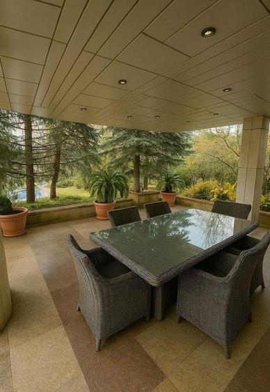 Proprietate de protocol unică, cu ponton de 25m, hamam și piscină privată