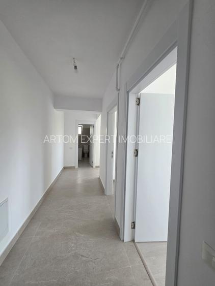 Apartament 2 camere de vanzare Platinum Residence sector 4 - 14