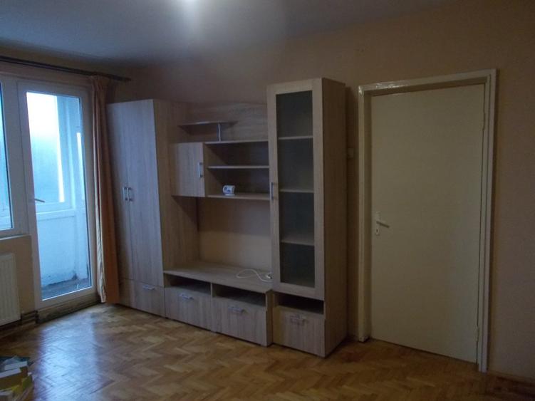 Proprietar Inchiriez ap 2 cam mare, insorit Astra  395 euro