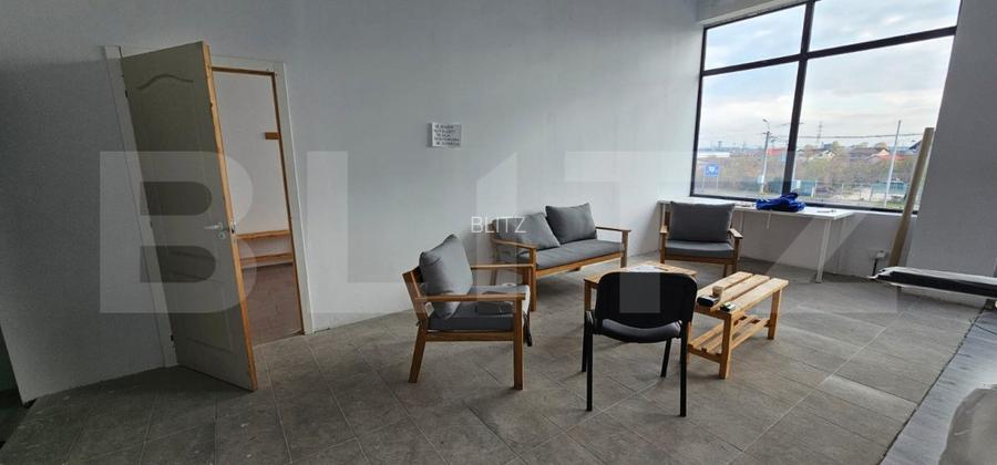 Spatiu Comercial de inchiriat Targoviste Ext-Vest 800mp cu parcare si utilitati - 3