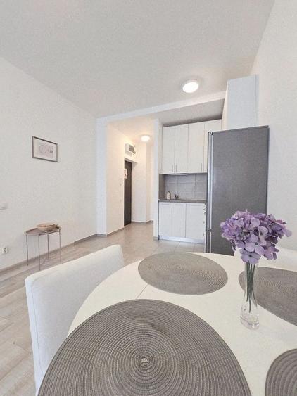 Vanzare Apartament 2 Camere, Bloc 2018, la 2 minute de Metrou Mihai Bravu