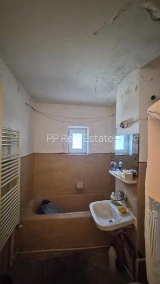 Inel 2 - ap 2 cam, parter, centrala gaze(necesita renovare integrala) - 13