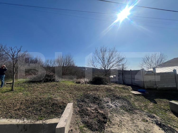 Teren intravilan, 717 mp, Sat Izvor