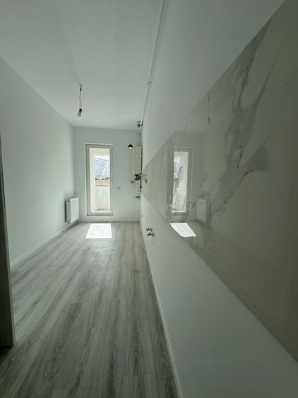 VANZARE GARSONIERA DECOMANDATA-BALCON-COMISION 0% TVA INCLUS IN PRET