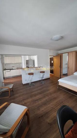 Garsoniera de inchiriat | Unirii | Zona centrala | Metrou | Mobilat