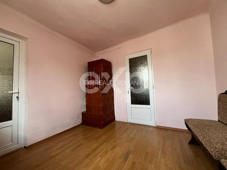 Casă cu 3 camere și teren 1.140 mp toate utilitățile, anexe și acces stradal - 12