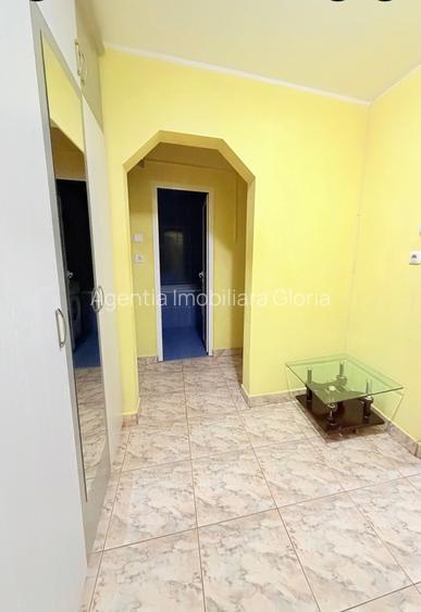 Apartament 2 camere decomandat, et. 3 - Ale. Zorilor - 3