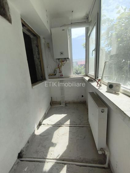 Apartament Anda 3 camere dec cu 2 bai, etaj 1, bloc 1981, Profi. - 4
