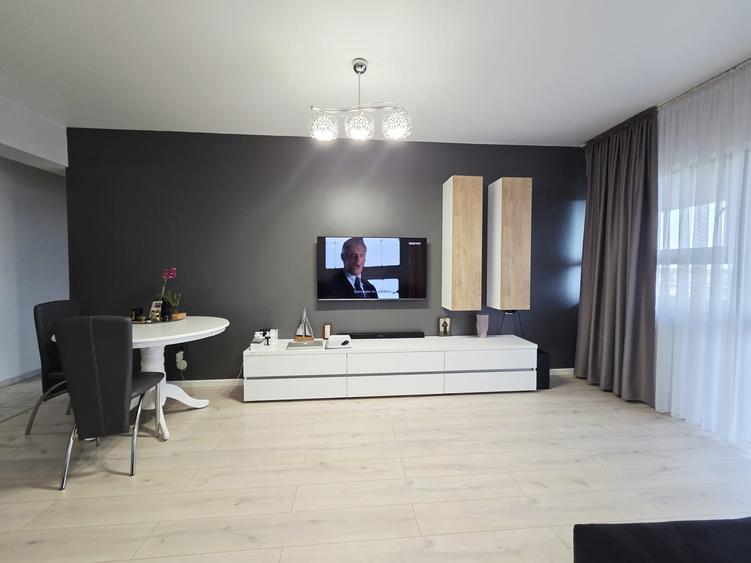 2 camere BLOC NOU 71 mp etaj intermediar vedere catre Dunare mobilat