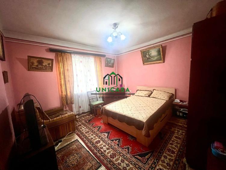 Casa Centru/ 4 camere / teren 920mp