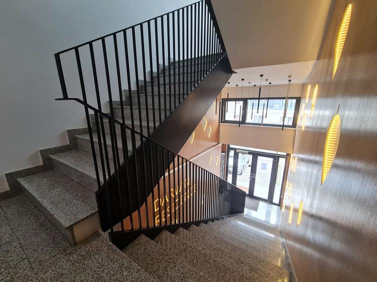 2 camere| etaj 1 | Tunari | imobil nou