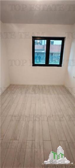 Apartament generos de 3 camere si curte proprie de 115mp, incalzire in pardoseal