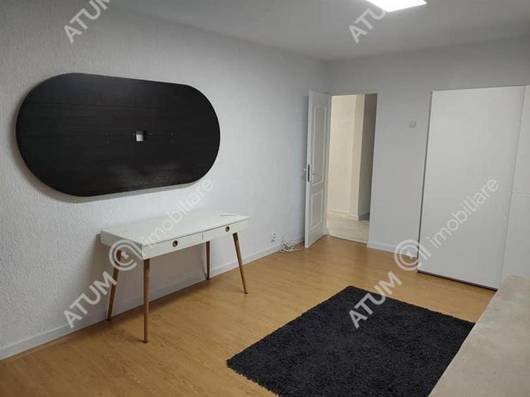 Apartament 2 camere balcon si pivnita situat in zona Strand din Sibiu