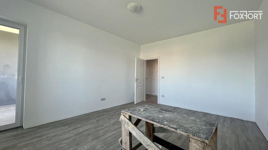 Apartament cu doua camere, decomandat in Giroc - ID V753