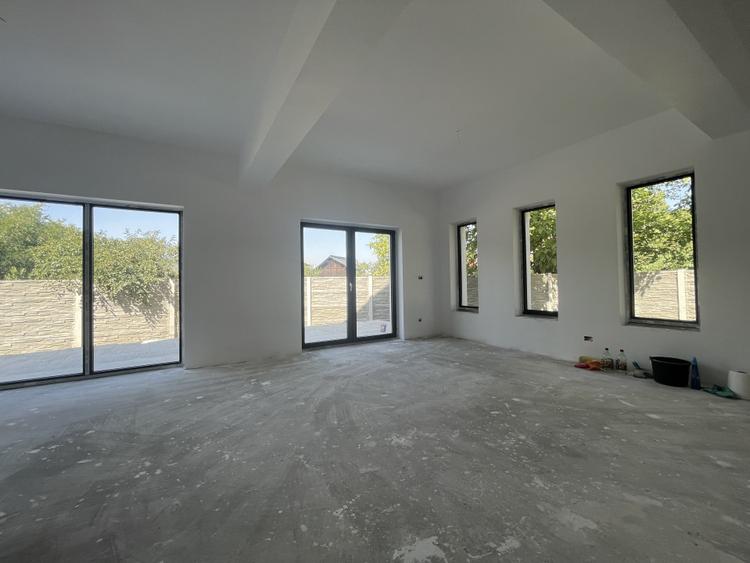 Domnești, vila individuala, 4 camere, suprafață 140mp, teren 400mp, utilitati