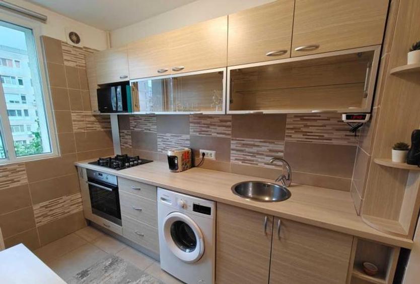 Baba Novac 3 Camere Parc Ior Metrou Ac Bloc Anvelopat