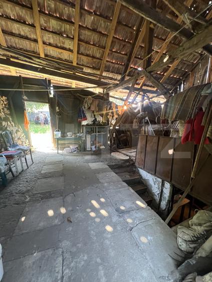 Casa cu 3 camere, 80 mp + 11 arii teren, Localitatea Teaca