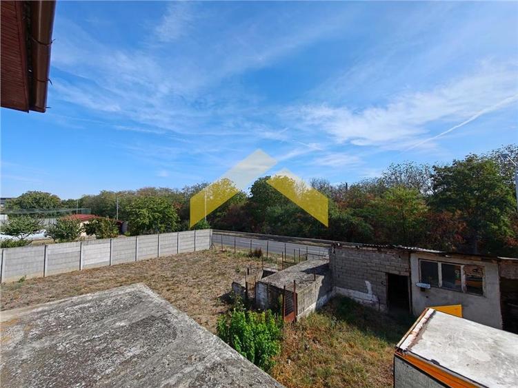 CASA DE VANZARE-SUBCETATE-PE COLT-TEREN 932mp