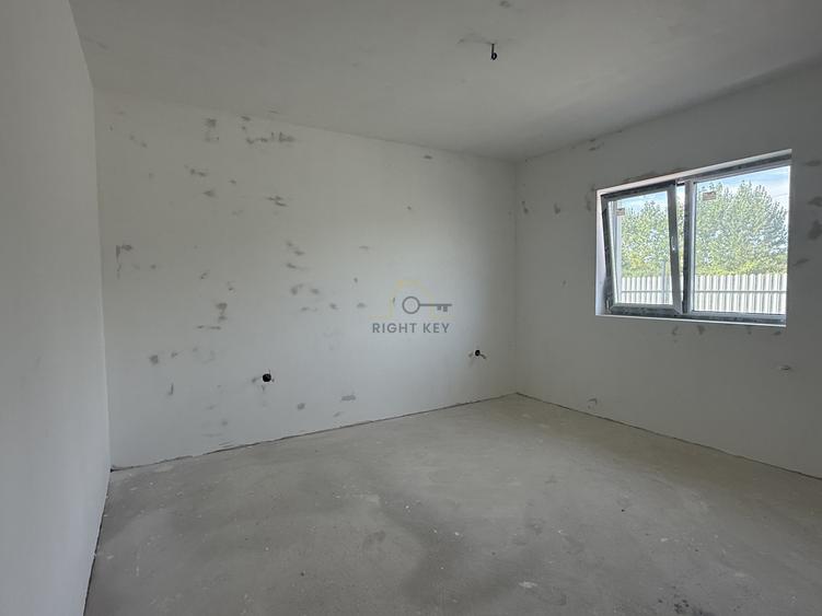 Casa parter P+pod, placa de beton, 4 camere, 330mp teren! Comision 0%
